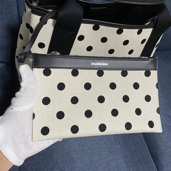 バレンシアガ☆レディース トートバッグ 339933 K9H8N